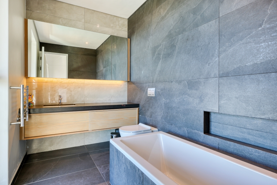 5 Bedroom Property for Sale in Camps Bay Western Cape